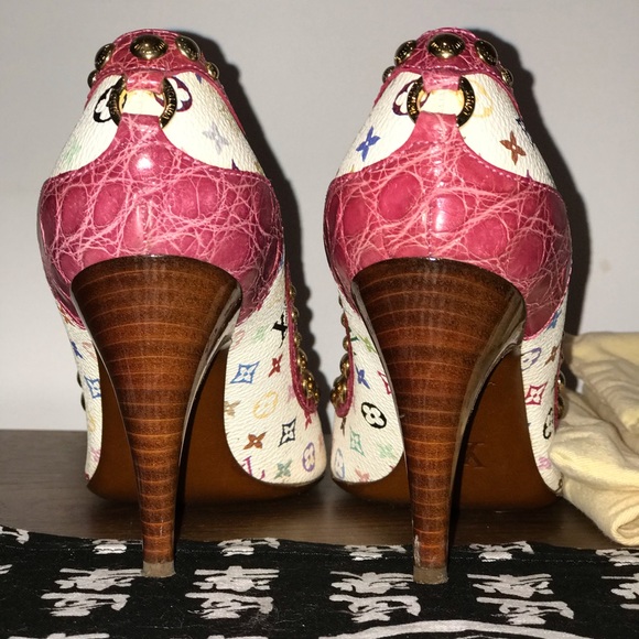 Louis Vuitton Heels - Picture 5 of 8